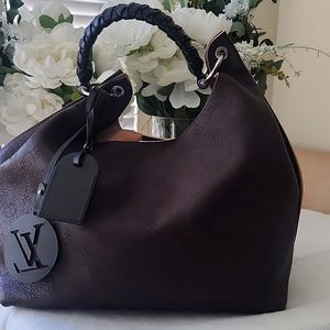 Louis vuitton handbag